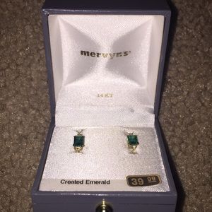 Emerald earrings